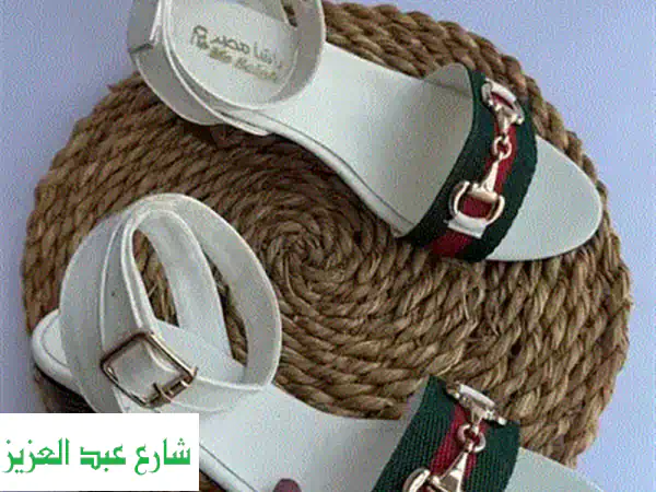 صندل أسود أنيق - كعب - مقاس ٤١ - كأنه جديد! ✨
