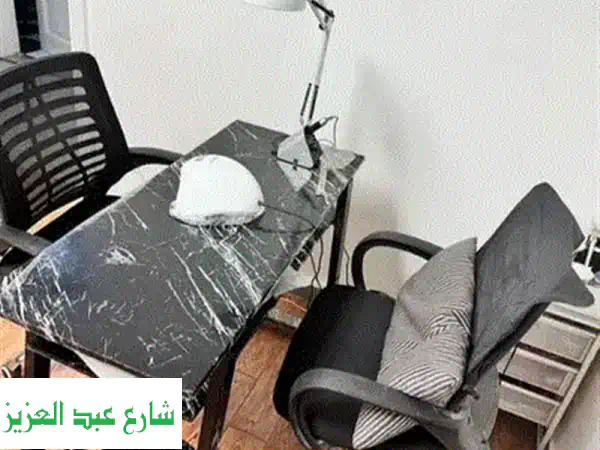 مكتب مستورد فاخر + خزانة أدراج أنيقة بسعر لا يُقاوم! (1800 جنيه فقط)