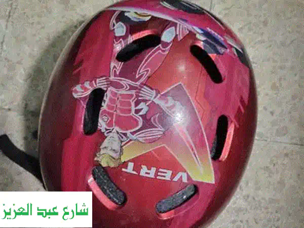 خوذتك، أمانك: خوذات دراجات وسيارات عالية...