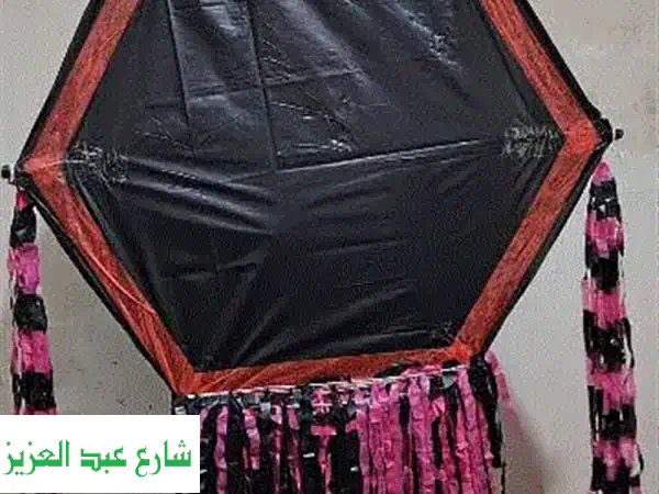 طائرات ورقية:  انطلق مع عائلتك في مغامرة ممتعة! ✈️