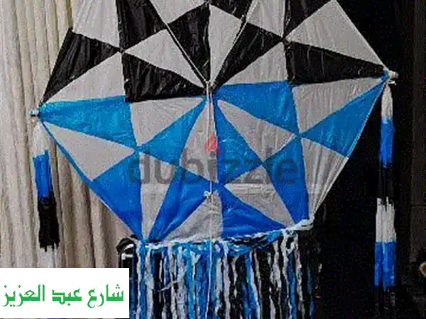 طائرات ورقية:  انطلق مع عائلتك في مغامرة ممتعة! ✈️