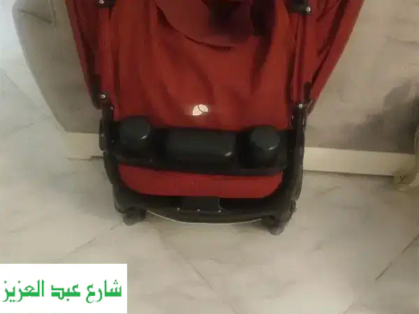 عربة أطفال جويه (Joie) فاخرة - بحالة ممتازة! لون مخملي أنيق