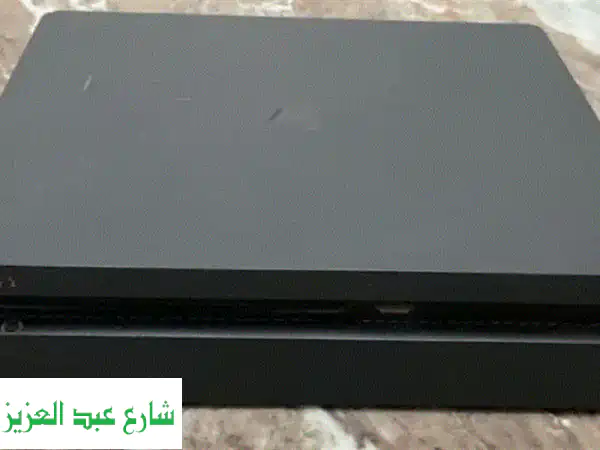 بلاي ستيشن 4 سليم مستعمل - سعر لا يُقاوم! (بدون دراعات)