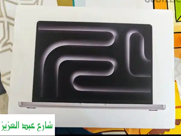 ماك بوك برو 14 إنش M2 Pro - لوحة مفاتيح عربية -  عرض خاص!