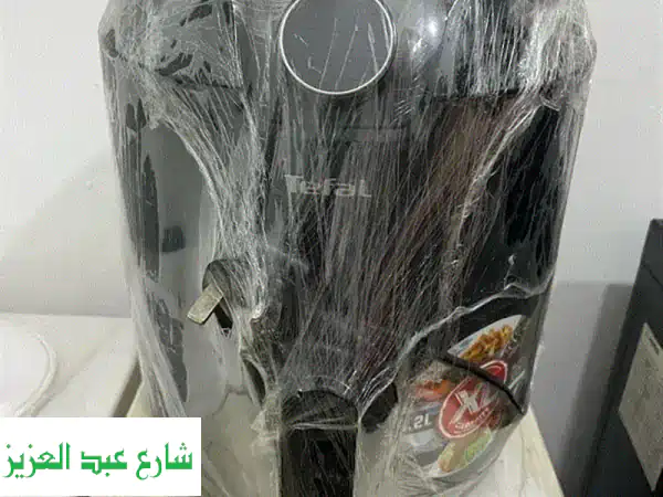 فرن هوائي تيفال مستعمل بحالة ممتازة - فرصة لا تُفوّت!