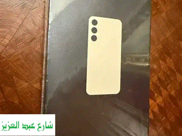 iPhone 16 Pro 256 GB - جديد كلياً، بدون ضرائب، سعر لا يُصدق!