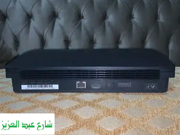 بلايستيشن 3 سليم 320 جيجا مع ألعاب رهيبة!  (مُهكّر - حالة ممتازة)