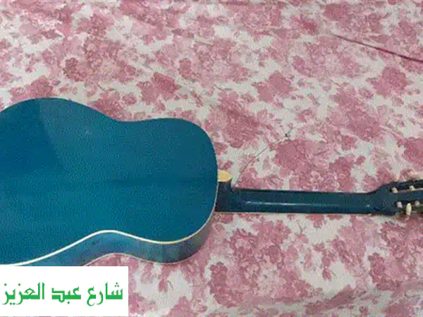 جيتار كلاسيك أسود فاخر - لم يُستخدم! + جراب + كتيب تعليمي