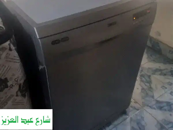 غسالة زانوسي 15 فرد - بحالة ممتازة! (المرج القديمة)