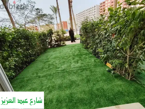 نجيل صناعي فاخر: عروض عيد مميزة مستمرة! احصل على حديقة خضراء دائمة بدون عناء!