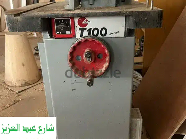 فرصة ذهبية! معدات نجارة إيطالية عالية الجودة للبيع - احصل على ماكيناتك الآن!