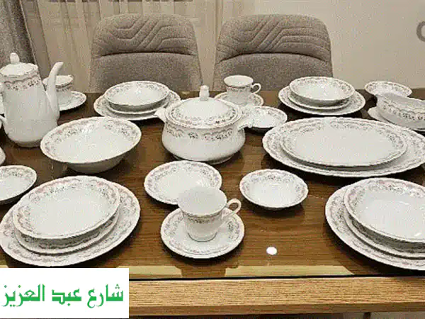 طقم عشاء فاخر ياباني (Japaflex) - 95 قطعة -  وارد الإمارات - حالة ممتازة!