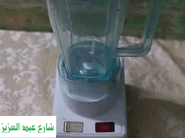 خلاط مولينكس أصلي -  معاد تصليحه بحالة ممتازة!...