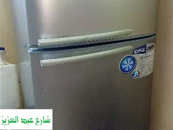 ثلاجة زانوسي إيديال 18 قدم - بحالة ممتازة! فرصة رائعة...