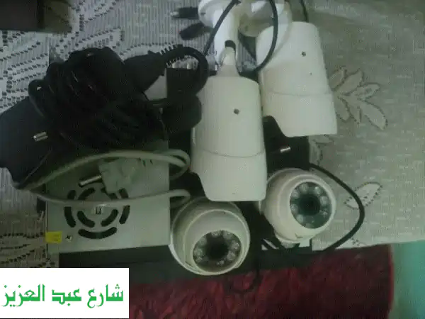 كاميرات DVR 8 مخرج + كل الملحقات! (بدون هارد)