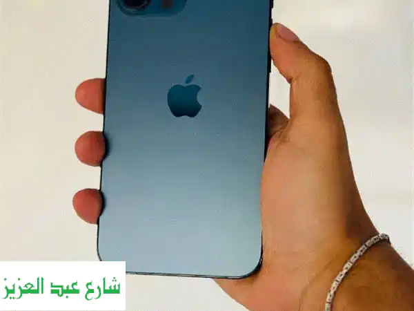 iPhone 12 Pro Max (256GB) بحالة ممتازة - فرصة لا تُفوّت!