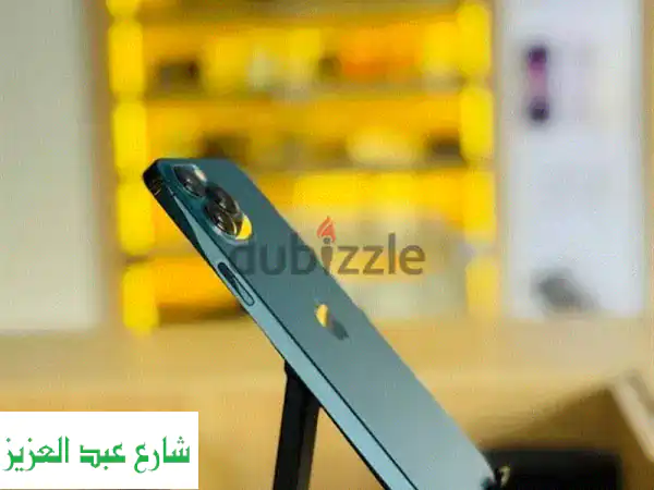 iPhone 12 Pro Max (256GB) بحالة ممتازة - فرصة لا تُفوّت!