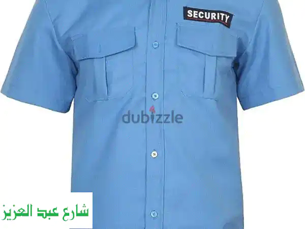 يونيفورم مكانك؟ احصل على أفضلها من Zee Uniform! ✨