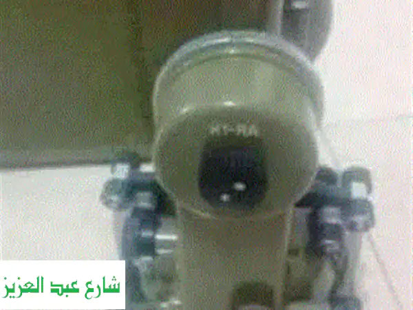 اكتشف كنوز الماضي! جهاز مساحي عتيق أصلي - لهواة التحف والانتيكات