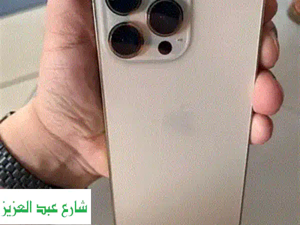 iPhone 13 بحالة ممتازة - 128GB - بطارية 92% - كسر زيرو! 📱