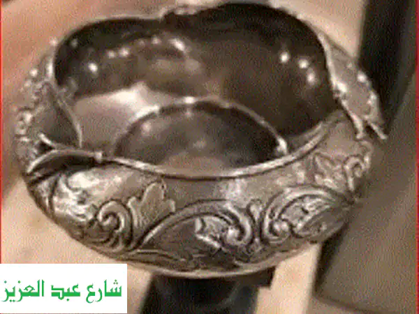 أعلى سعر لعملاتك القديمة!  بيعها الآن مع العباسي