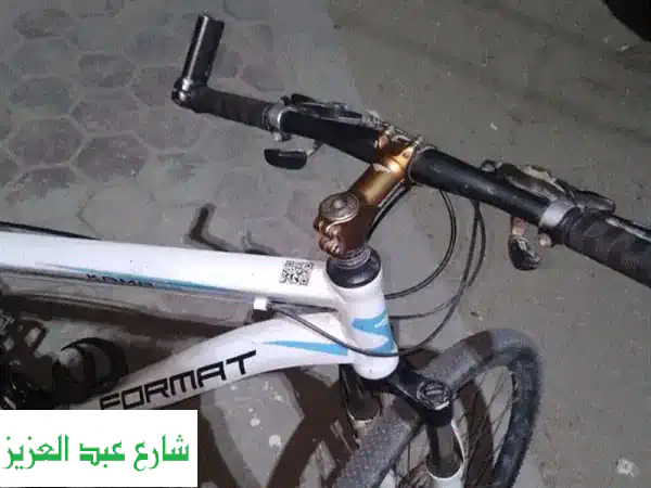 عجلة خفيفة كالخفة نفسها! ألمنيوم 7 سرعات، فرامل...