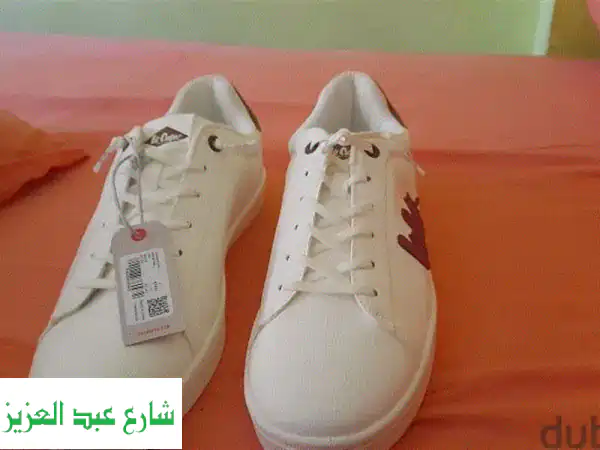كوتشي جديد بالتيكيت! مقاس ٤٠ و ٤١ - فرصة لا تُفوّت!