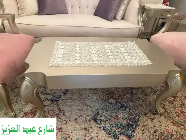 أثاث فاخر للبيع: أنتريه، سفرة، وركنة بأسعار مميزة!